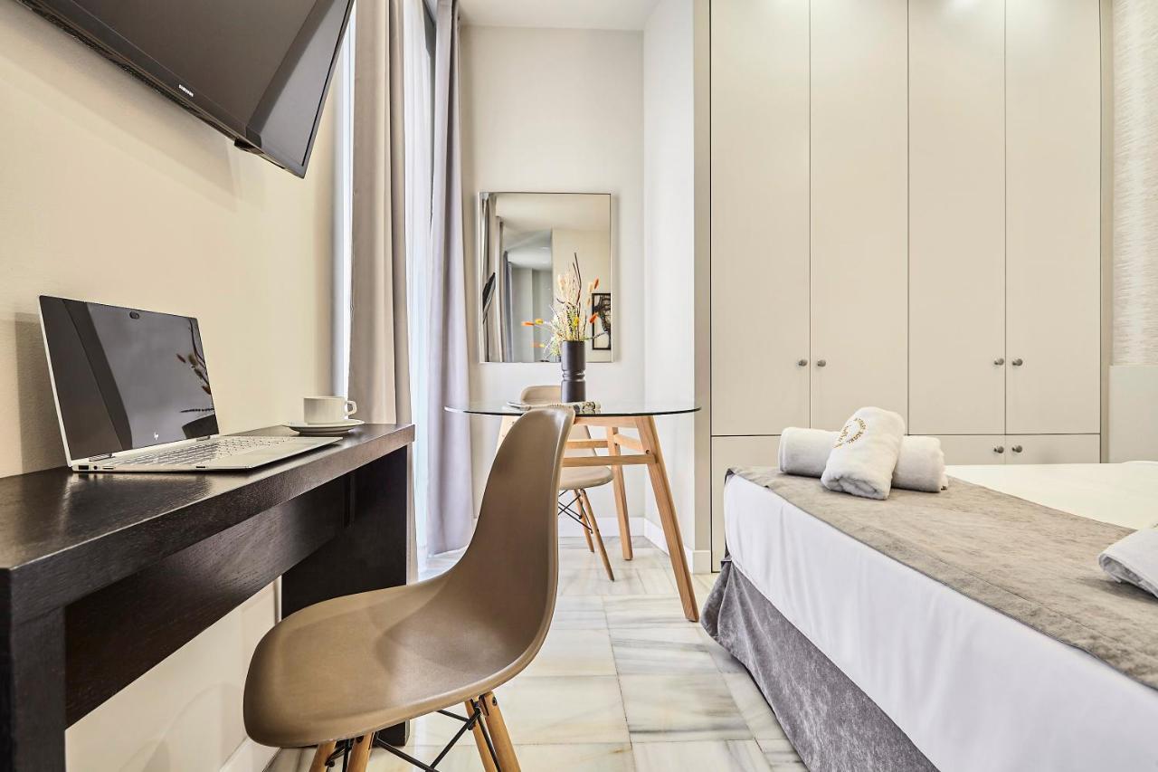 Hello Aparthotel Alacant
